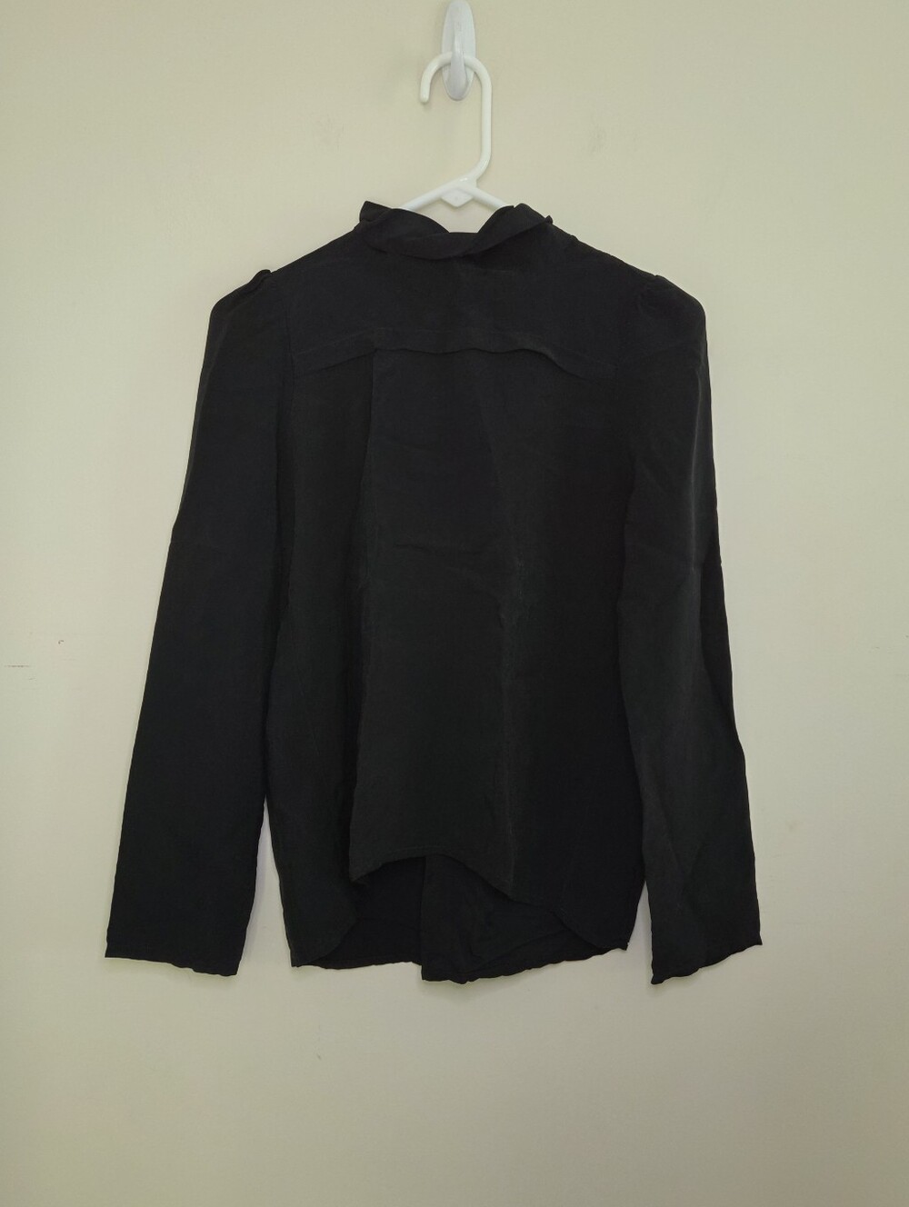 🎉 Women's Humanoid Black Top Sz XS